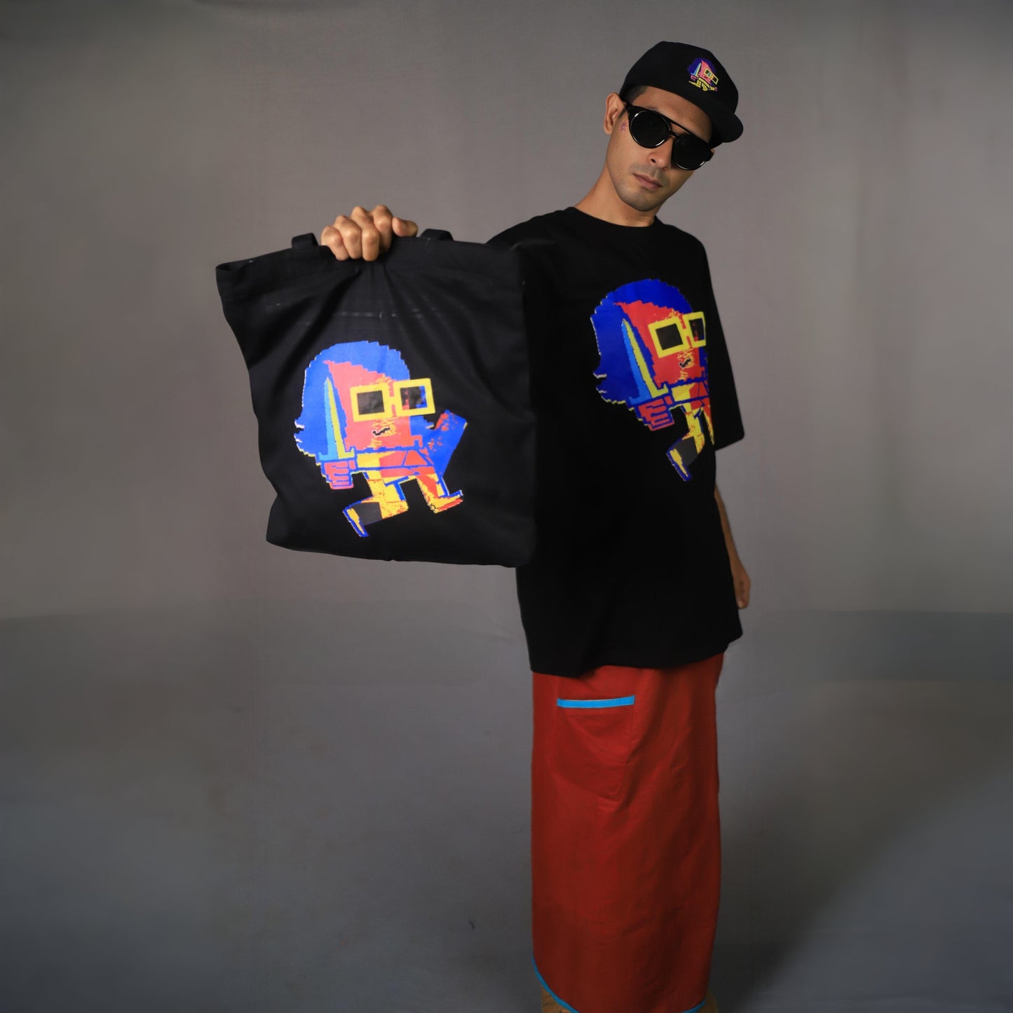 ODDRAJPUTRO 1.18BIT LARGE TOTE BAG
